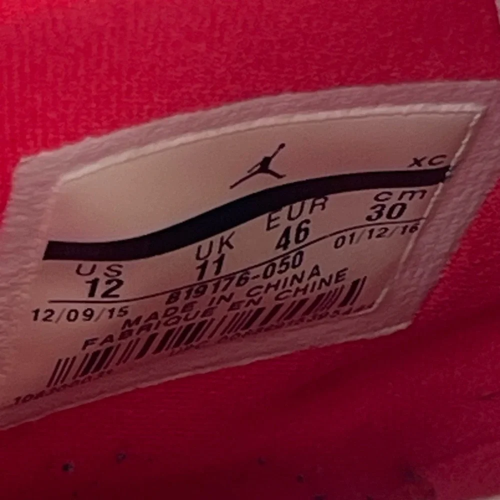 Nike Air Jordan 1 Retro High Nouveau Men's Size 12 Pure Platinum Bright Crimson